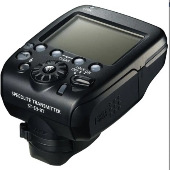 Canon ST-E3-RT Speedlite Flash Transmitters - Picture 1 of 4